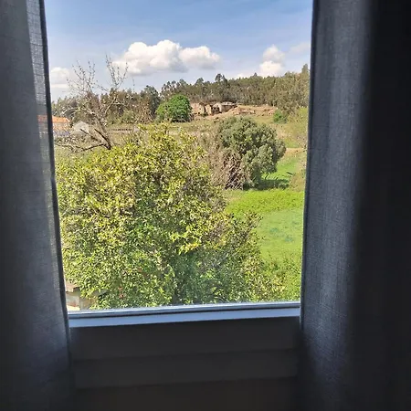 בית הארחה Ninho Andorinhas 4*