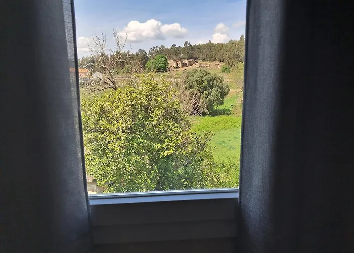 Guest house Ninho Andorinhas 4*