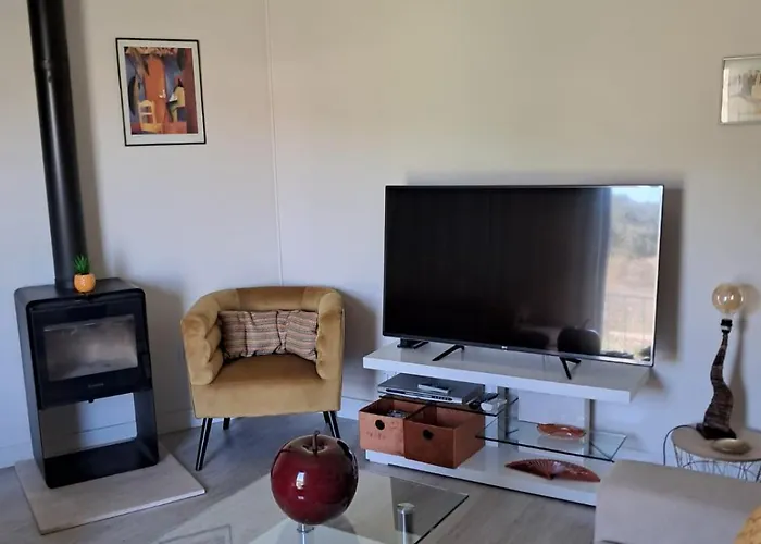 Ninho Andorinhas Guest house Moncao